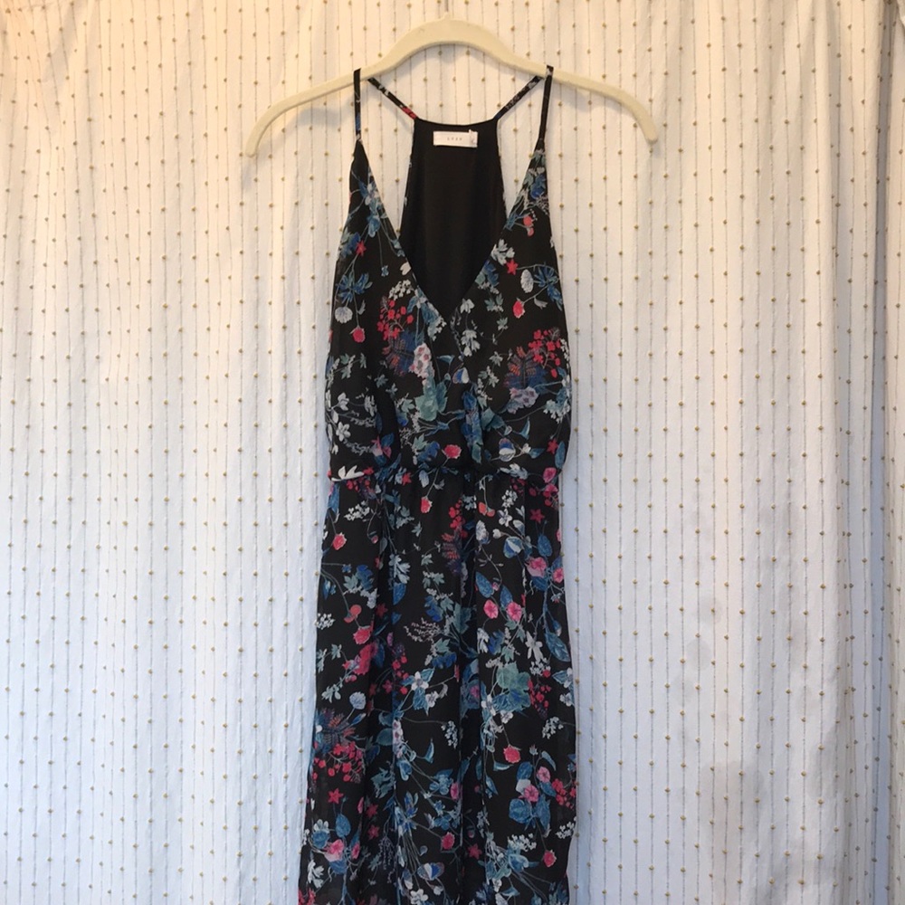 Beautiful lush floral dress